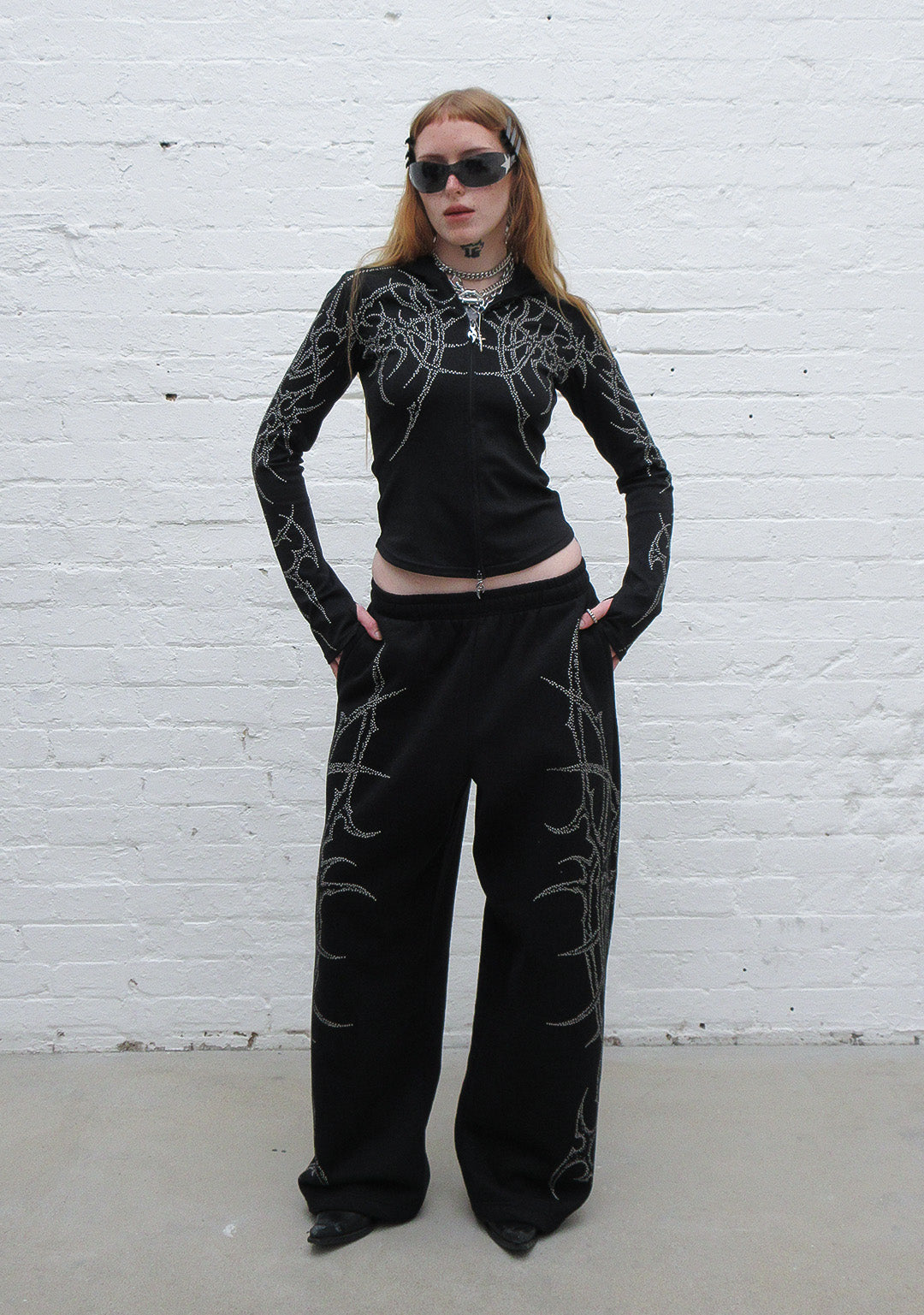 HAUNT STUDDED OVERSIZED SWEATPANTS BLACK