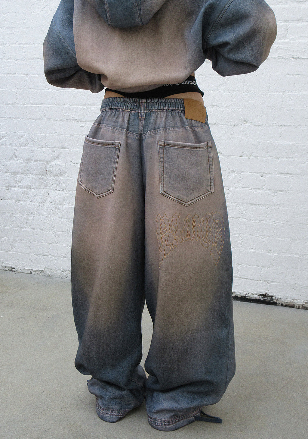 OFF GRID DENIM EFFECT OVERSIZED SWEATPANTS WASHED BLUE