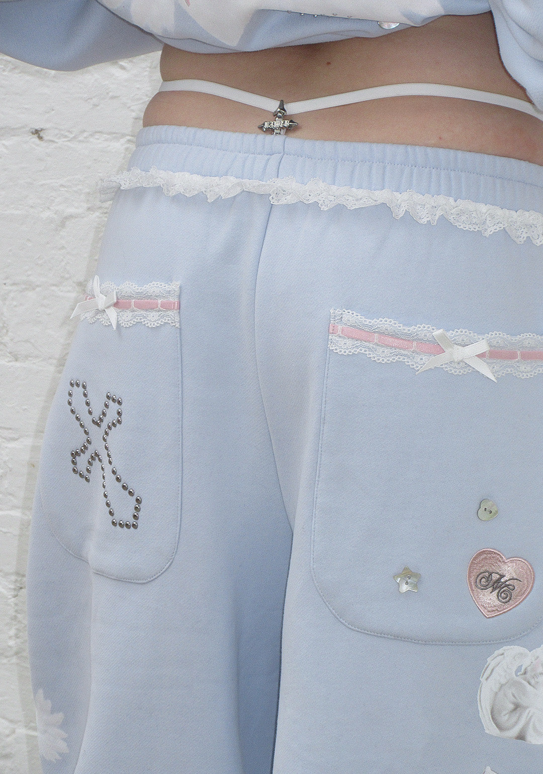 WHISPER OVERSIZED SWEATPANTS BABY BLUE